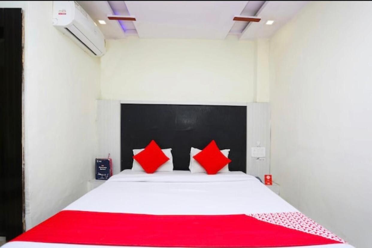 Hotel Payal & Restaurent Pachmarhi Exterior photo